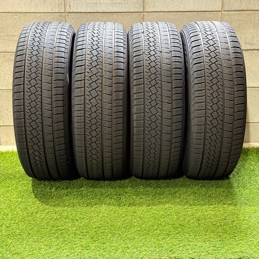 【美品】225/65R17 106H ピレリ　交換工賃込み　スタッドレスタイヤ