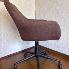 オフィスチェアの画像