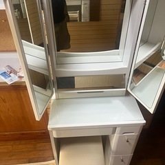 ドレッサーの画像