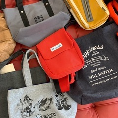 美原店　バック　色々入荷　50円〜660円の画像