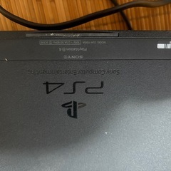 プレステ4 型番1100Aの画像