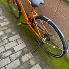 リサイクルショップどりーむ荒田店　No490 自転車　訳アリ　カゴ付きクロスバイク　OFFICEPRESS　２７インチ　ギア切り替え不可　サドル固着上下不可の画像