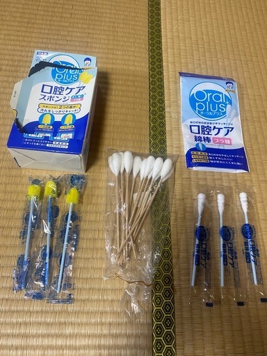 介護食100食、介護用品
