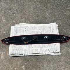 c26セレナハイマウントストップランプ純正品の画像
