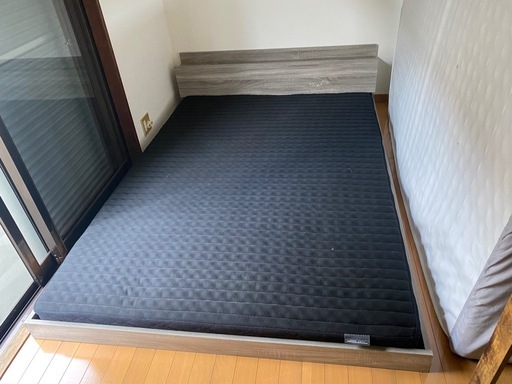 引き取り希望☆zone coil セミダブルベッドフレームとマットレスセット