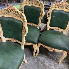 週末のみ営業中⭐️ 輸入家具マツフジ 商品❗️ ロココ調　4脚ありその内1脚肘付き　1脚のお値段です‼️15000の画像