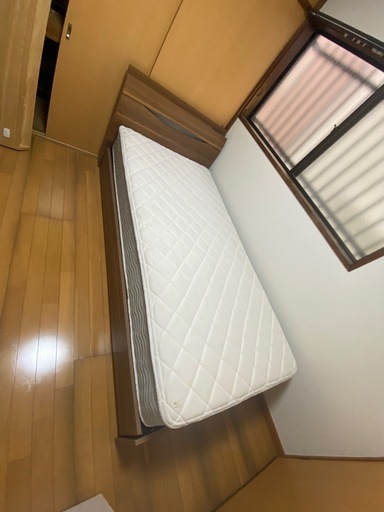 引き取り希望☆ニトリ木製フレーム・マットレスセット 引き出し付き