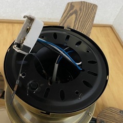 オシャレなプロペラ付き照明の画像