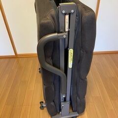 折りたたみ　リクライニングベットの画像