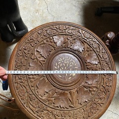 手彫り 木製 サイドテーブル 花台 八角形の画像