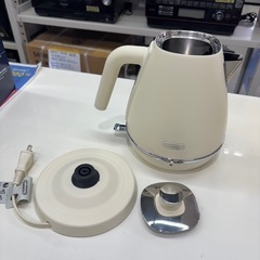 【電気ケトル】【デロンギ】クリーニング済み【管理番号11409】野の画像