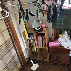 頑丈なキャスター付きラックの画像