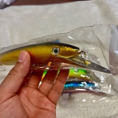 🎣 【新品・未使用】大型ミノー ルアー 4個セット 🎣 在庫処分につき格安出品！の画像