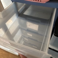 収納ボックスの画像