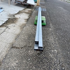 鋼材5本10kg1000円 2cm4cm約250cmの画像