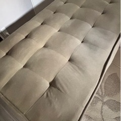 ソファーベッドの画像