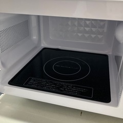 O2509-287 アイリスオーヤマ 電子レンジ KMB-F186 2022年製 通電確認済み 中古美品の画像