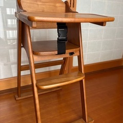 子供用椅子の画像