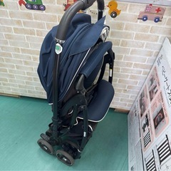 アップリカ　ラクーナクッション　ベビーカー　ネイビー　新生児からの画像