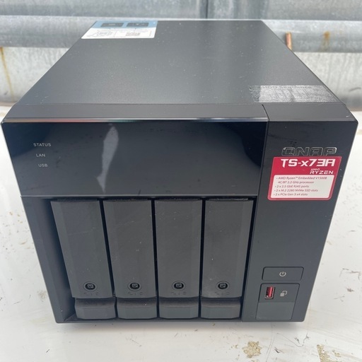 QNAP TS-473A 4ベイNAS 32GBメモリ