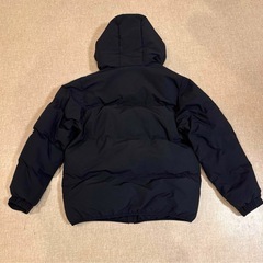 GU ダウンジャケット　Lの画像