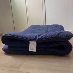 😊お値下げしました‼︎ シングルサイズ敷布団😊お引き取りの早い方優先とさせて頂きます🙇‍♀️の画像