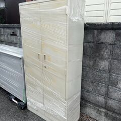 【★引き取り限定価格】 UCHIDA製 スチール ロッカー 縦：約179cm オフィス 倉庫 収納庫 ※鍵なしの画像