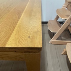 木製ダイニングテーブルセット 椅子2個と長椅子1個付きの画像