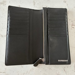 美品　Burberry 長財布の画像