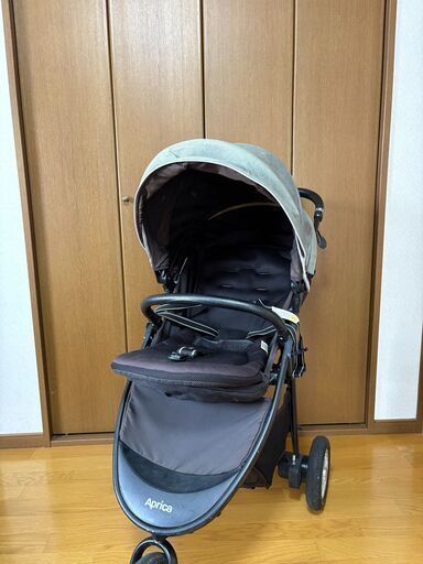 ベビーカー【aprica】 セール