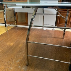 PCデスクの画像