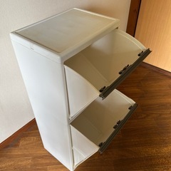 ゴミ箱の画像