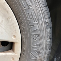 スタッドレスタイヤ　205/65R15の画像