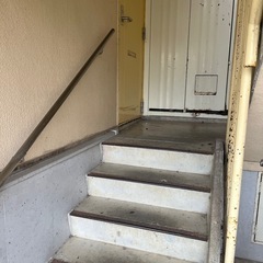 ミラー付きタンスお譲りします！の画像