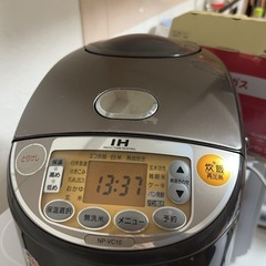 炊飯器冷蔵庫電子レンジ3点1500円の画像