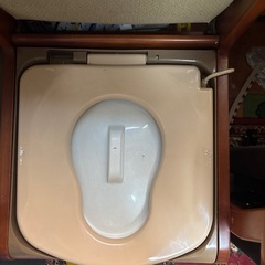 ポータブルトイレの画像
