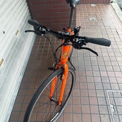 Cannondale（QUICK）　軽量アルミフレーム　3×9speed　オレンジ色の画像