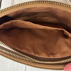 coach シグネチャー ショルダーバッグ クロスボディ レザーの画像