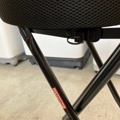 K2509-188 折りたたみチェア ブラック 中古美品の画像