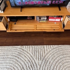 テレビボードの画像