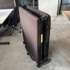 折りたたみベッド  シングルの画像