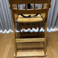 子供用椅子　ハイチェアの画像