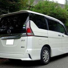 車検満タン セレナハイブリッド ハイウェイスター エマージェンシーブレーキ ナビ フルセグTV Bluetooth フリップダウンモニター バックモニター 両側パワスラ インテリキー クルコン LEDライト LEDフォグ ETCの画像