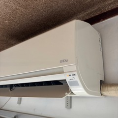 【美品】2019年製　HITACHI エアコン　白くまくん　6畳用の画像
