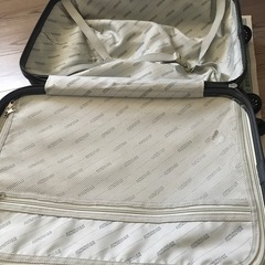スーツケース　訳あり　　　の画像