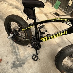 20インチのフットバイクの画像