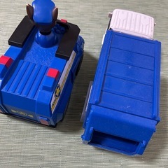 パウパトロール　チェイスポリスカー　ごみ収集車の画像