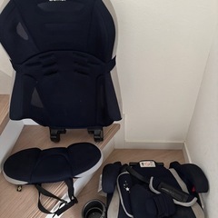 combiチャイルドシート兼ジュニアシートの画像