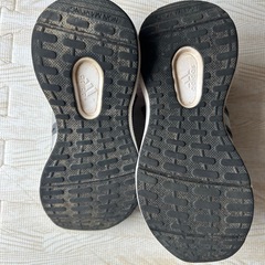 adidas キッズシューズ18センチの画像