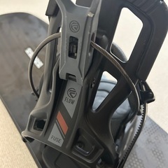スノーボード ビンディング付きの画像